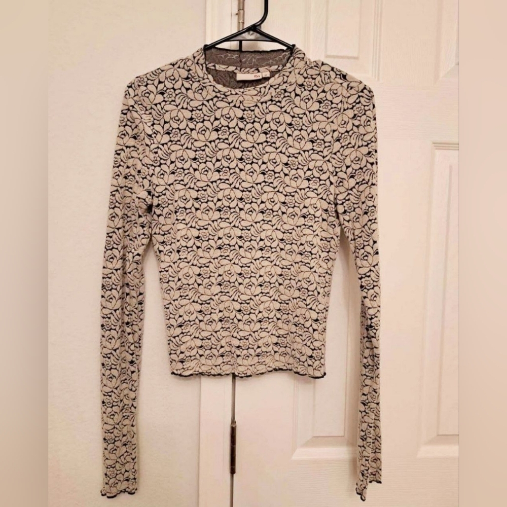 Velvet Floral & Black Mesh Long Sleeve Women's Top - Small/Medium
